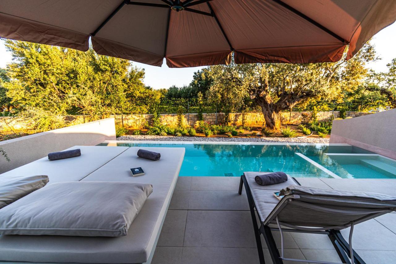 Nestor Luxury Villas With Private Pools Romanos  Exteriér fotografie